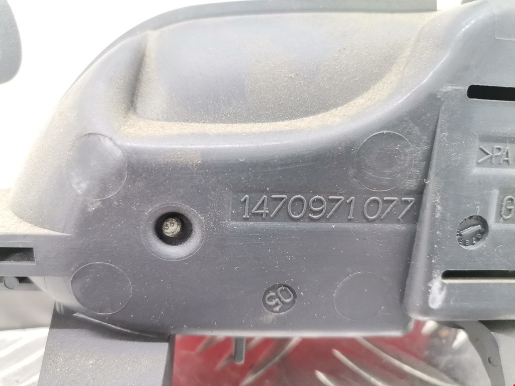 Ручка дверная передняя внутренняя левая PEUGEOT Expert I 1995-2007