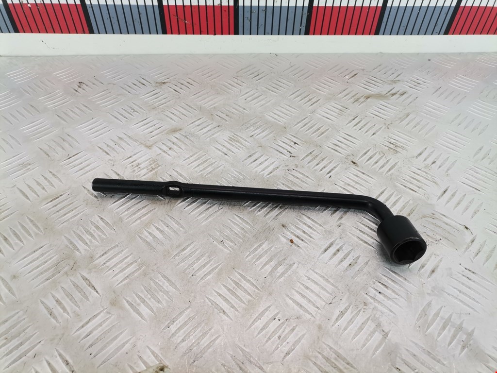 Ключ балонный NISSAN Almera N15 1995-2000