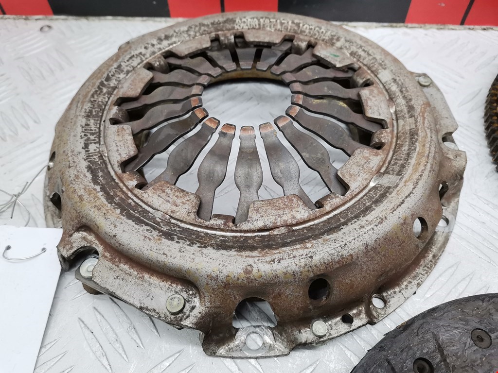 Маховик (демпфер сцепления) RENAULT Modus 2004-2012