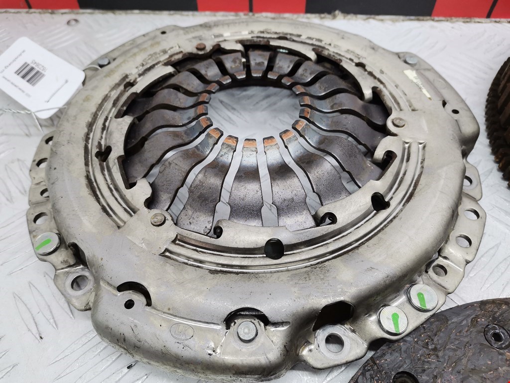 Маховик (демпфер сцепления) RENAULT Scenic II 2003-2010