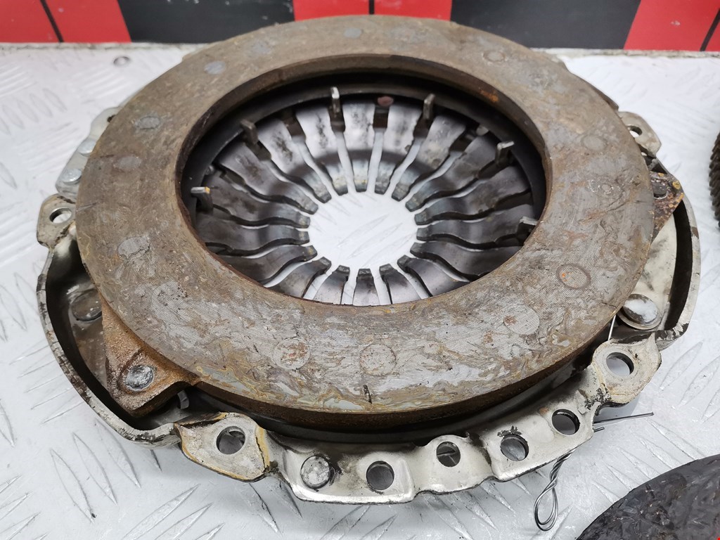 Маховик (демпфер сцепления) RENAULT Scenic II 2003-2010