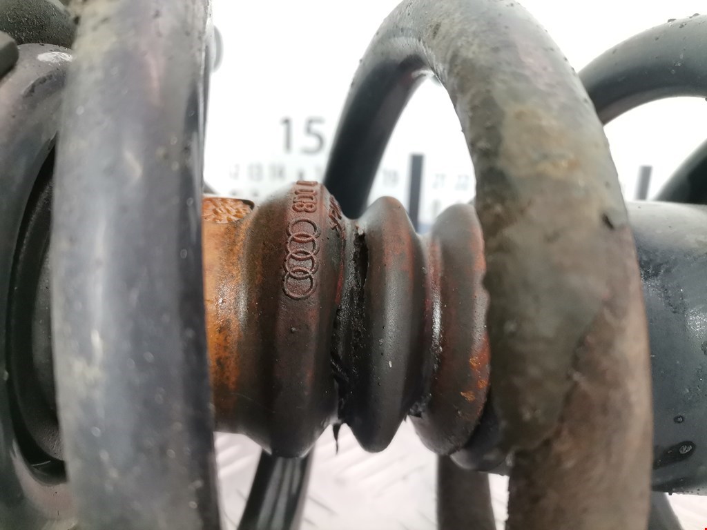 Амортизатор передний левый AUDI A4 B6 2001-2005