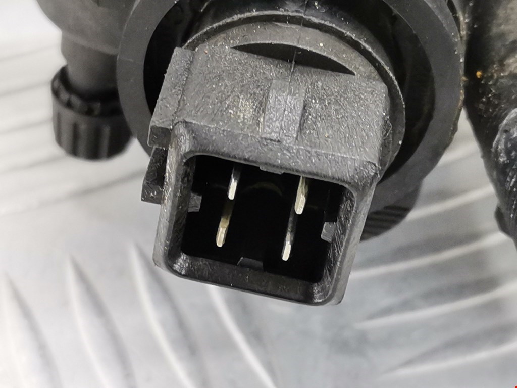 Корпус термостата RENAULT Scenic II 2003-2010