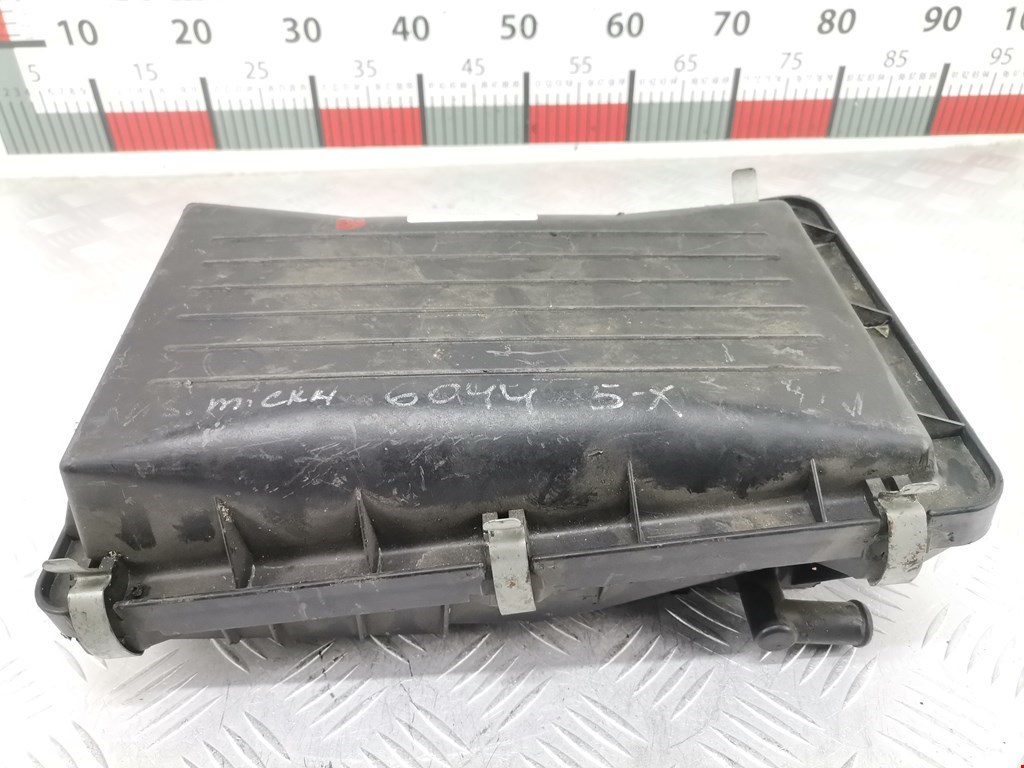 Корпус воздушного фильтра NISSAN Micra K11 1992-2002