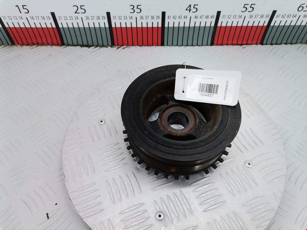 Шестерня коленвала (шкив) FORD C-MAX 2003-2010