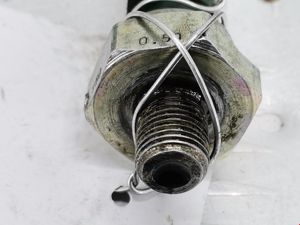 Датчик давления масла VOLKSWAGEN Golf IV 1997-2003