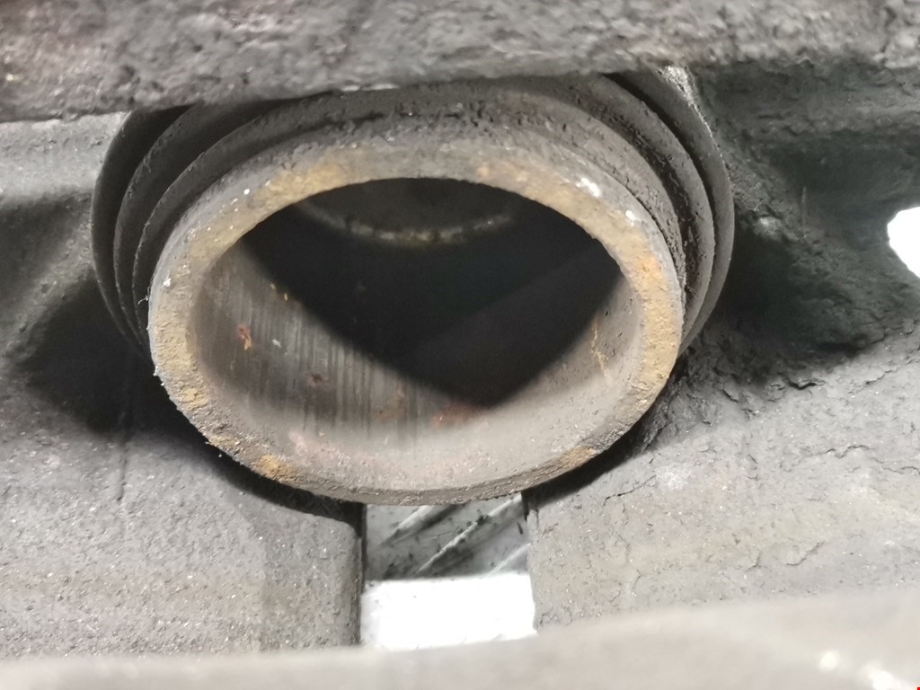 Суппорт передний левый CITROEN C8 2002-2014