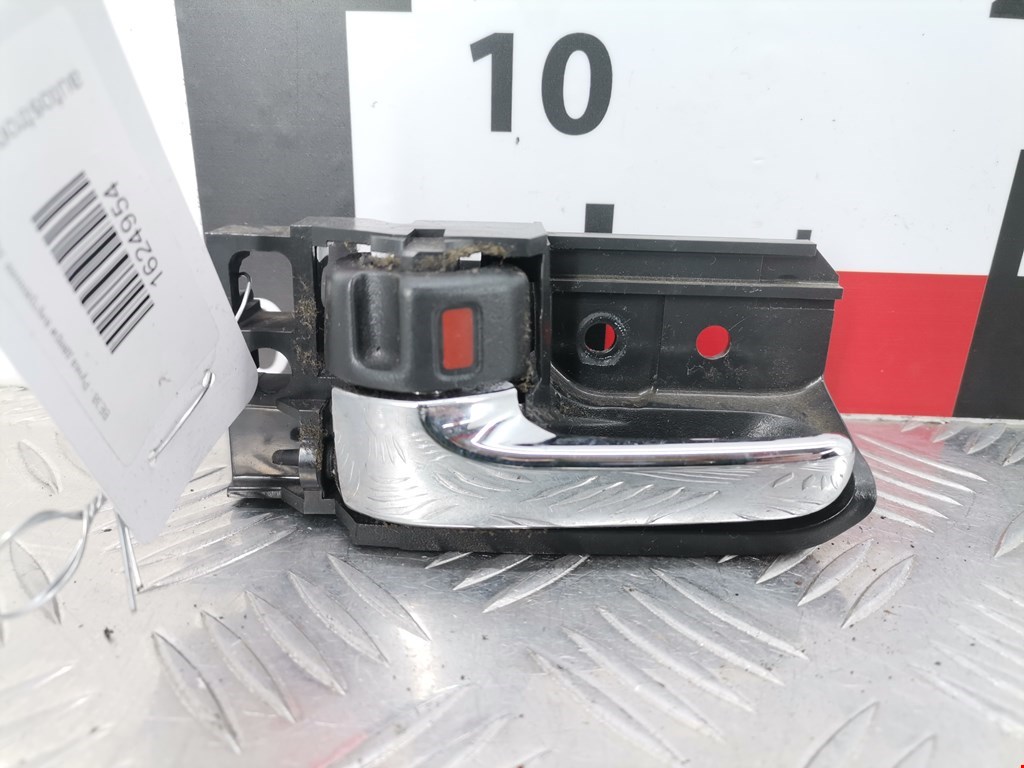 Ручка дверная задняя внутренняя левая TOYOTA Avensis 2003-2008