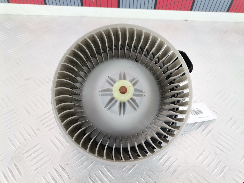 Моторчик (мотор) отопителя салона TOYOTA Prius III XW30 2009-2015