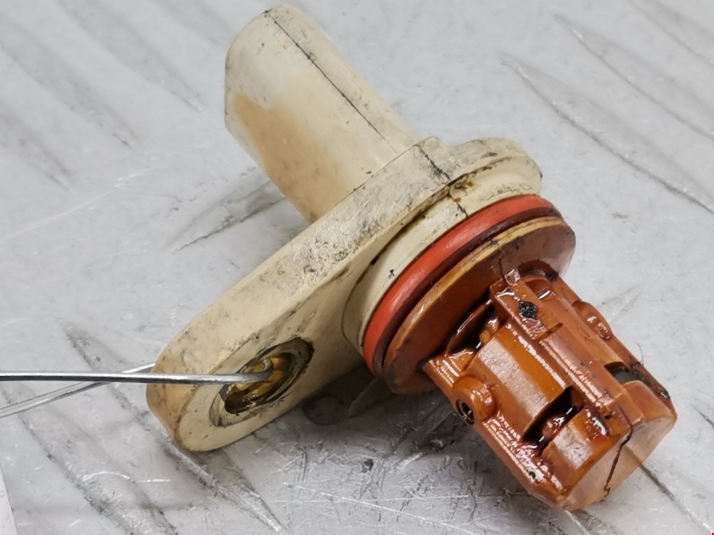 Датчик положения распредвала OPEL Insignia 2008-2017