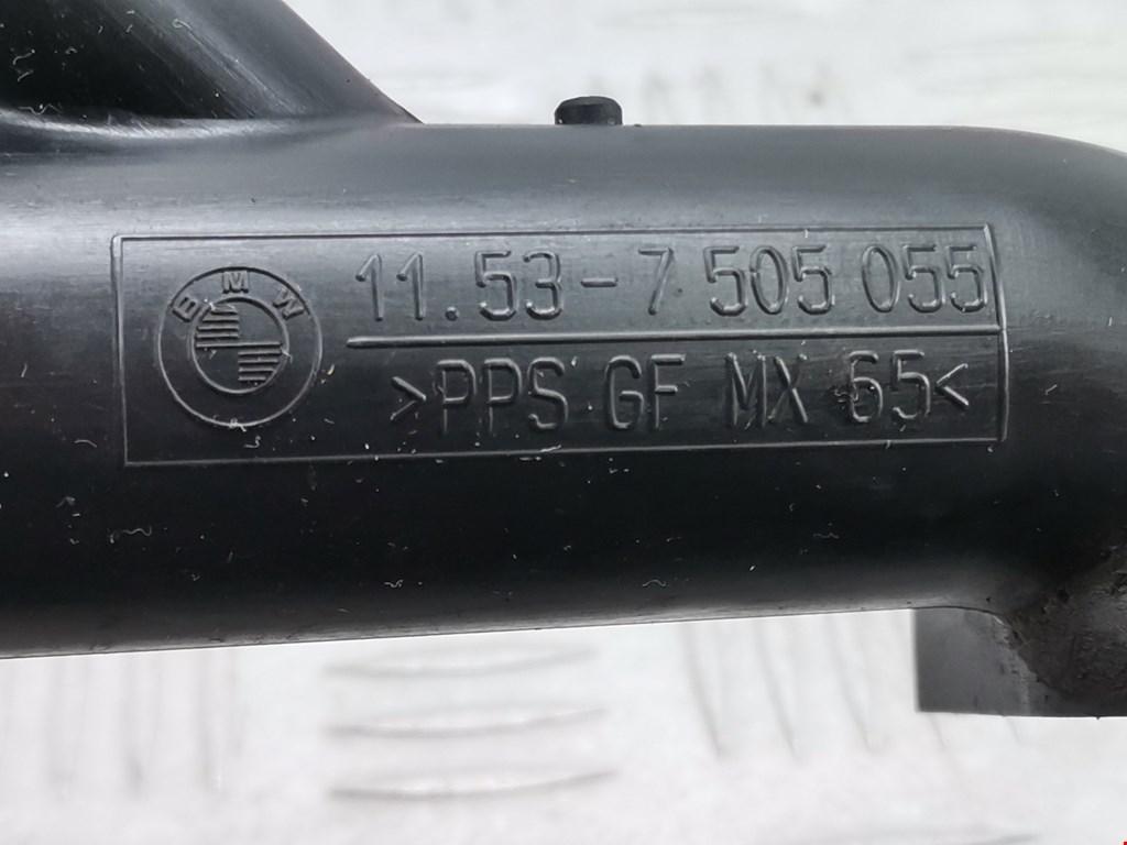 Тройник системы охлаждения BMW 3er E46 1998-2006