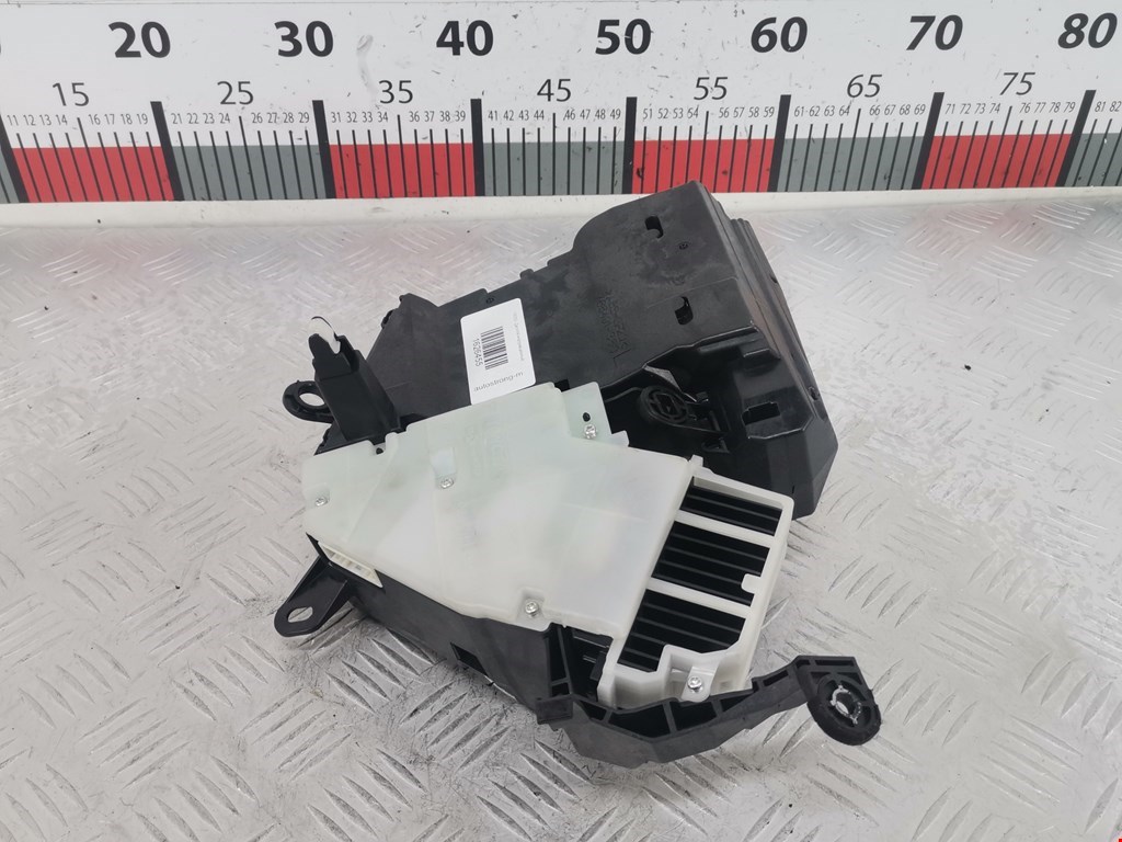 Дисплей информационный (компьютера) TOYOTA Prius III XW30 2009-2015