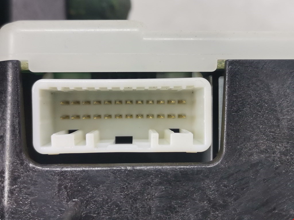 Дисплей информационный (компьютера) TOYOTA Prius III XW30 2009-2015