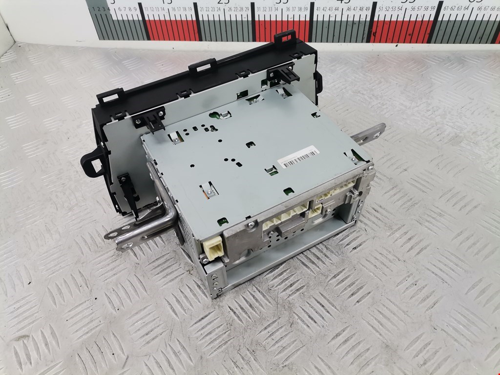Магнитола TOYOTA Prius III XW30 2009-2015