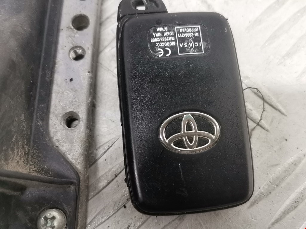 Блок управления двигателя (ЭБУ) TOYOTA Prius III XW30 2009-2015