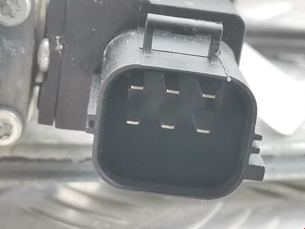 Стеклоподъемник передний левый MITSUBISHI Colt Z3 2003-2012