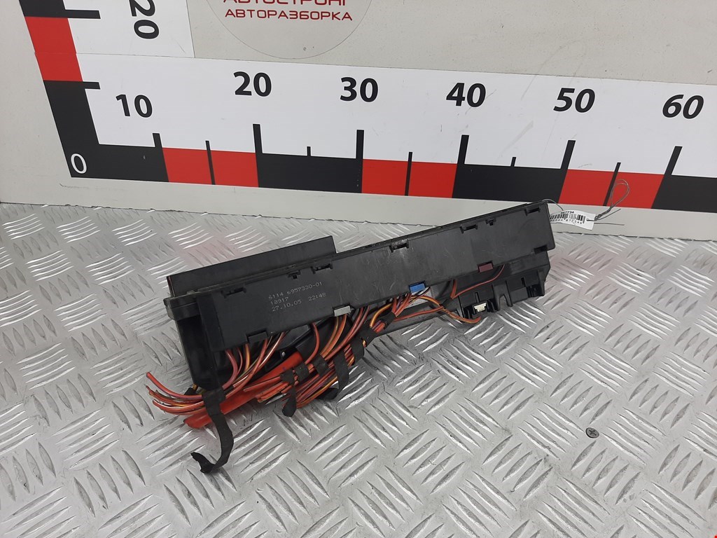 Датчик уровня в бачок омывателя BMW 5er 5 серия E60/E61 2003-2010