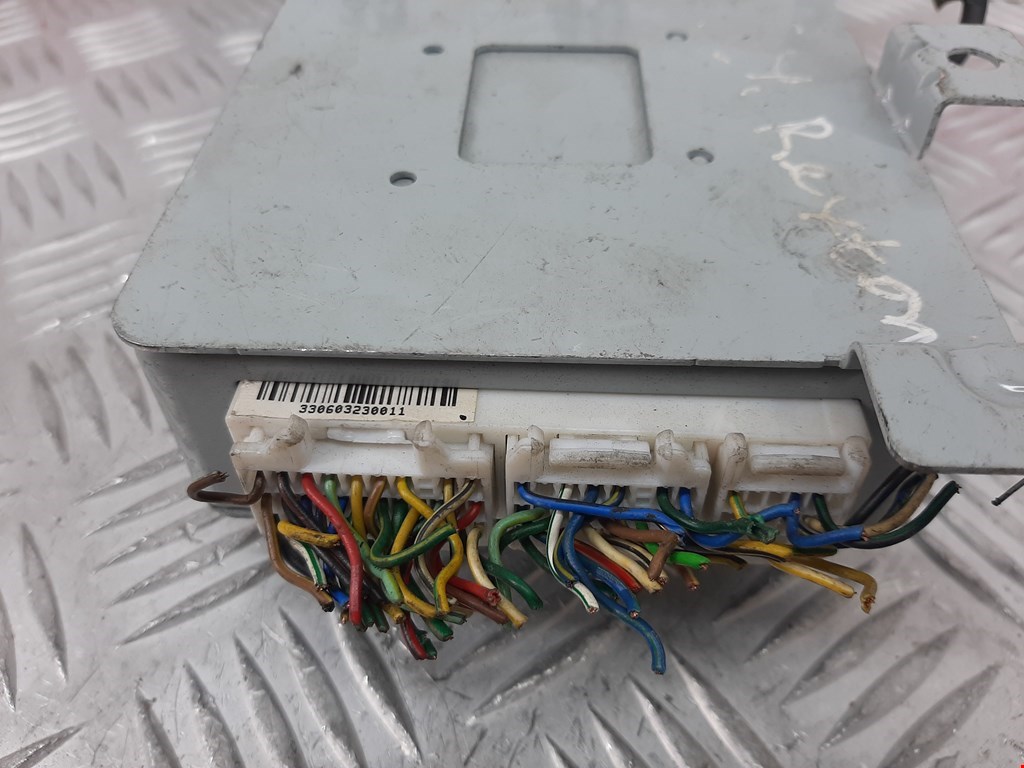 Блок управления парктрониками SSANG YONG Rexton 2002-2008