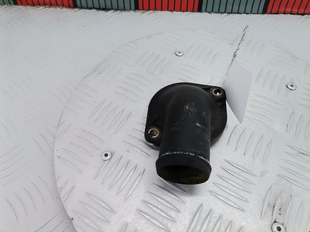 Корпус термостата VOLKSWAGEN LT 1996-2006