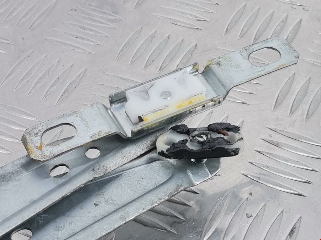 Стеклоподъемник передний левый OPEL Meriva A 2003-2010