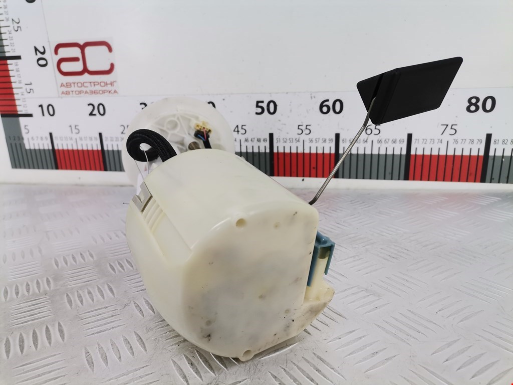 Насос топливный (электрический) TOYOTA Prius III XW30 2009-2015