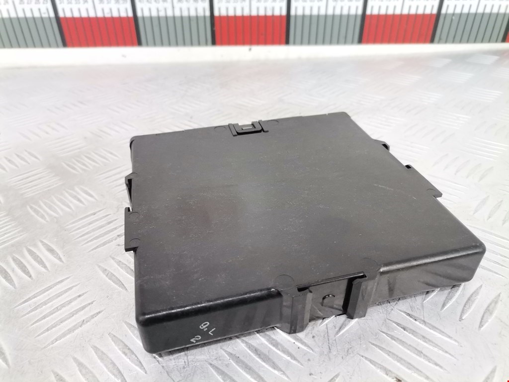 Блок управления двигателя (ЭБУ) TOYOTA Prius III XW30 2009-2015