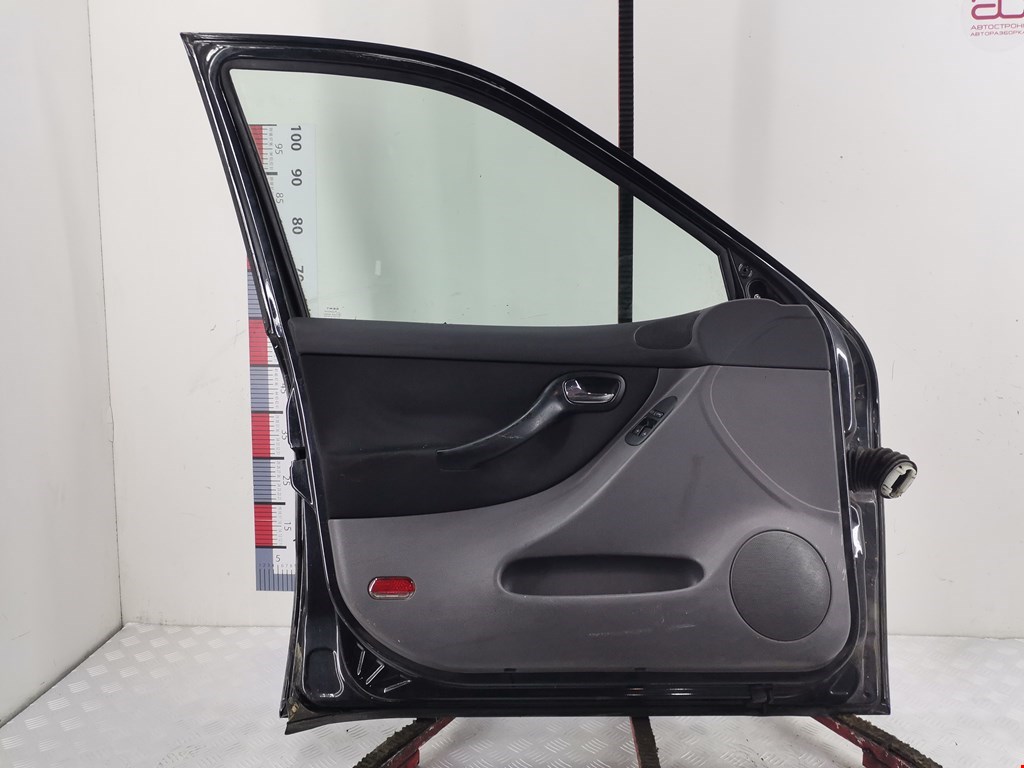 Дверь передняя левая SEAT Leon 1999-2005