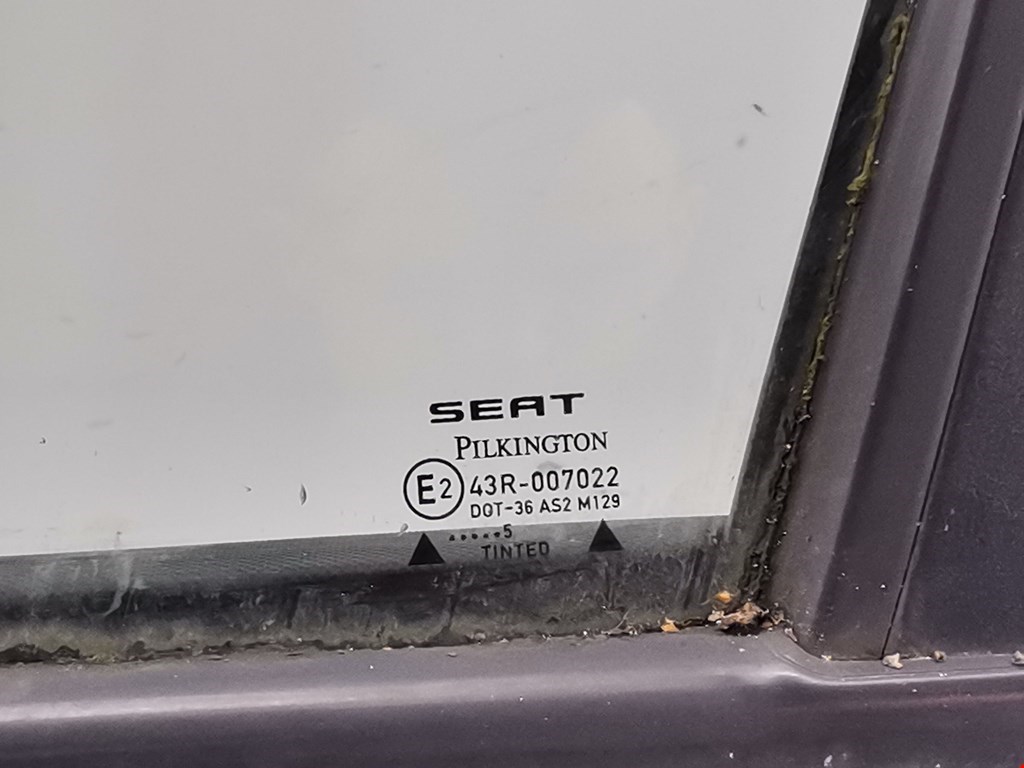 Дверь передняя левая SEAT Leon 1999-2005