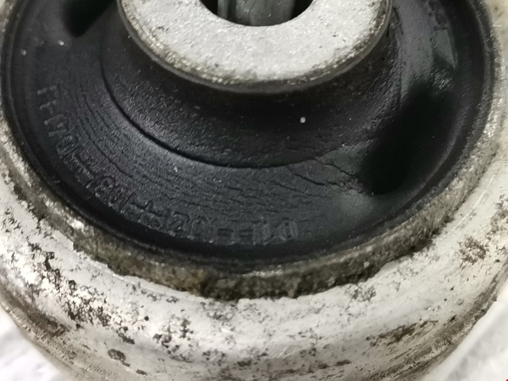 Рычаг передний правый AUDI A4 B5 1995-2001