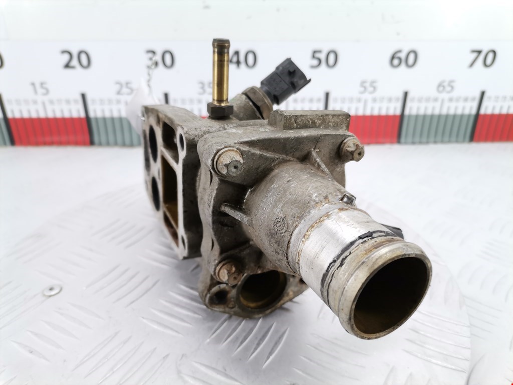 Корпус термостата OPEL Zafira B 2005-2012