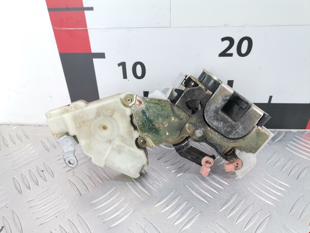 Замок двери задней левой Nissan Almera N16 (2000-2006)