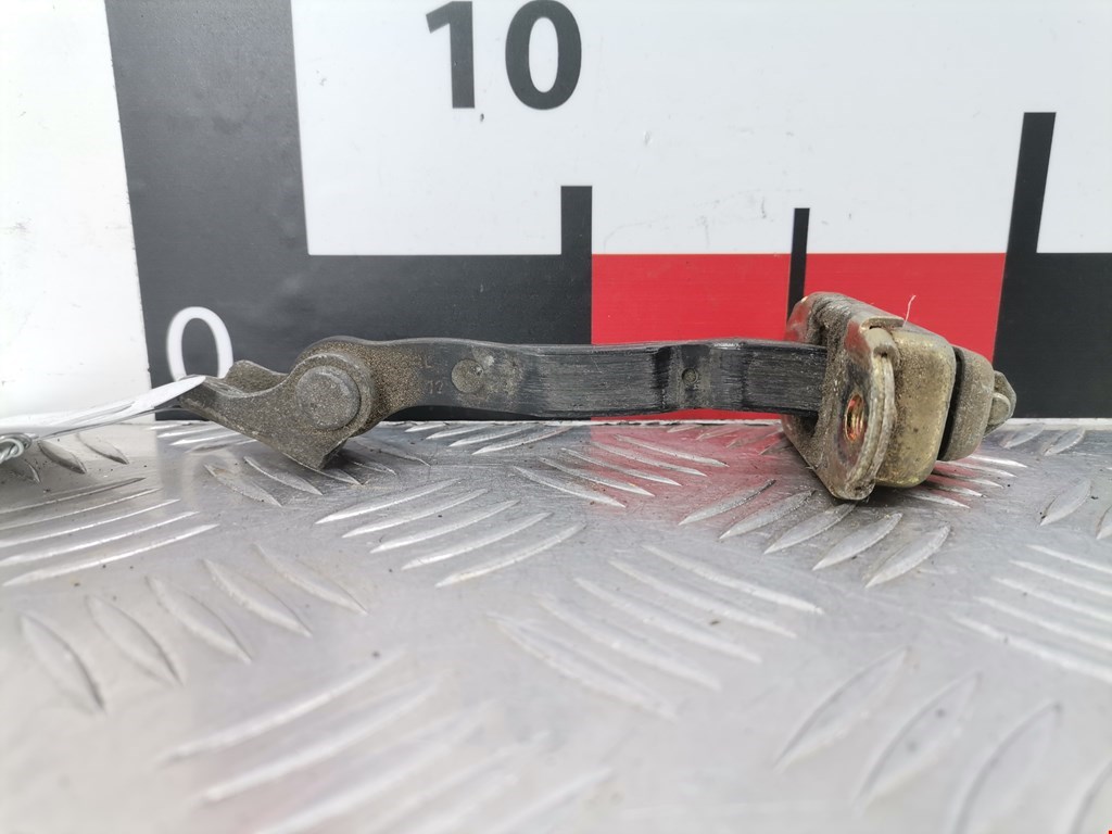 Ограничитель открывания двери NISSAN Almera N16 2000-2006
