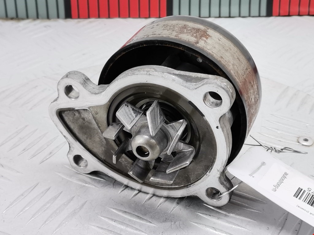 Насос водяной (помпа) DACIA Sandero 2013-2020