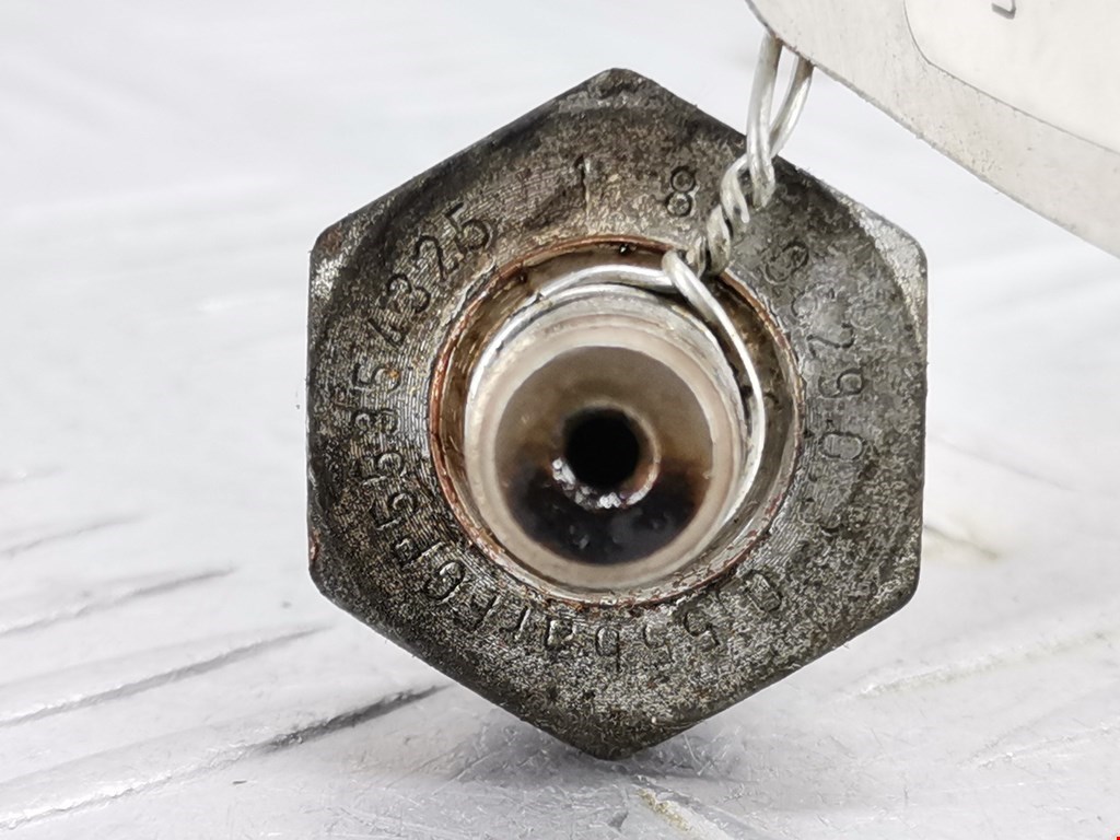 Датчик давления масла OPEL Zafira B 2005-2012