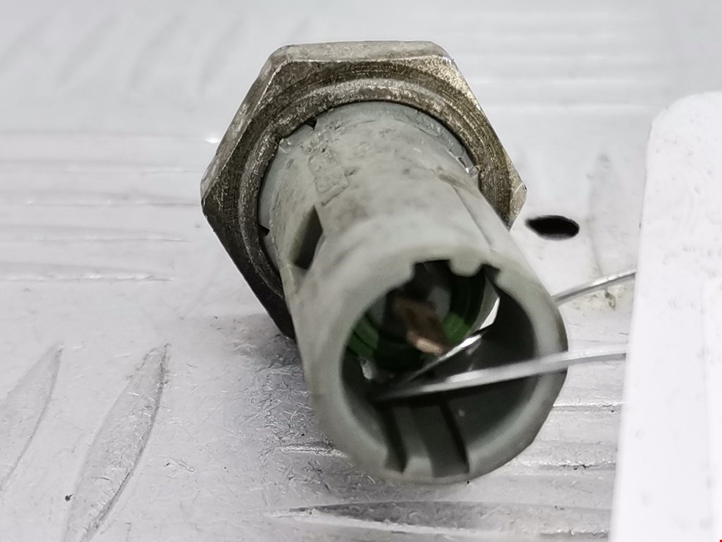 Датчик давления масла RENAULT Megane II 2002-2009