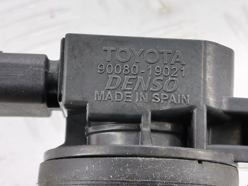 Катушка зажигания TOYOTA Echo 1999-2005