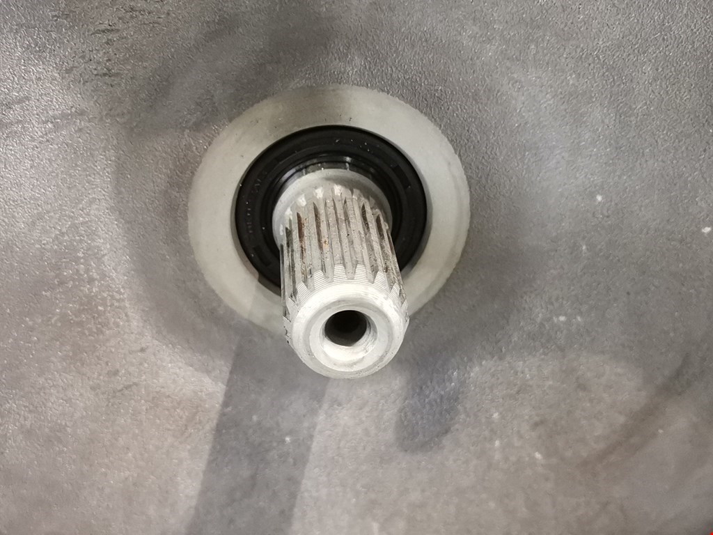 АКПП (Автоматическая коробка переключения передач) TOYOTA Prius III XW30 2009-2015