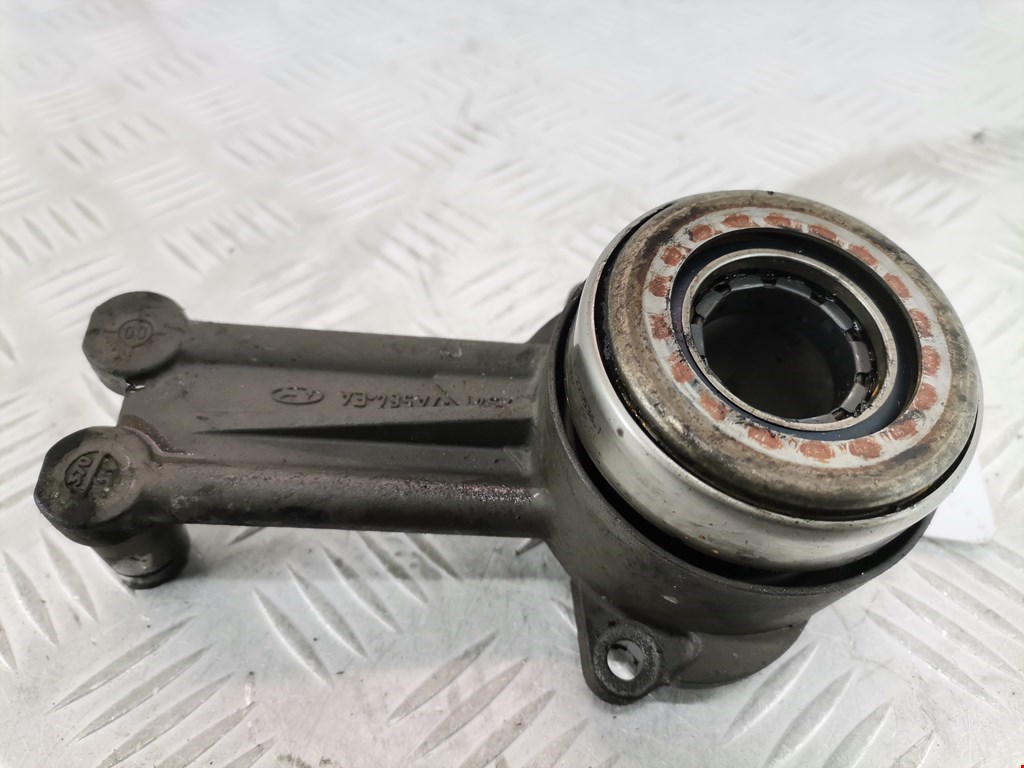 Цилиндр сцепления рабочий FORD Focus I 1998-2005