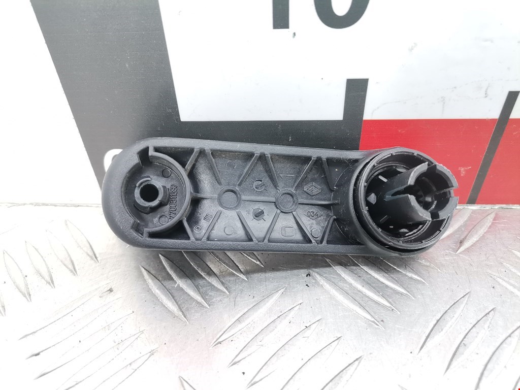 Ручка стеклоподъемника RENAULT Clio 1998-2008