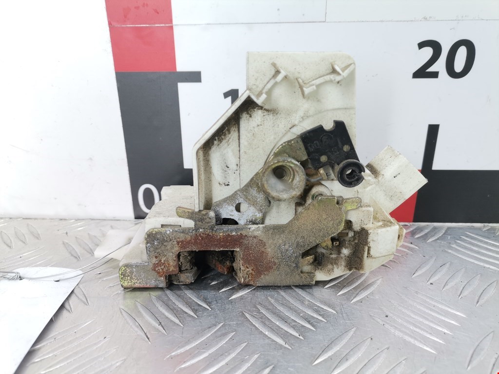Замок двери задней левой FORD Mondeo III 2000-2007