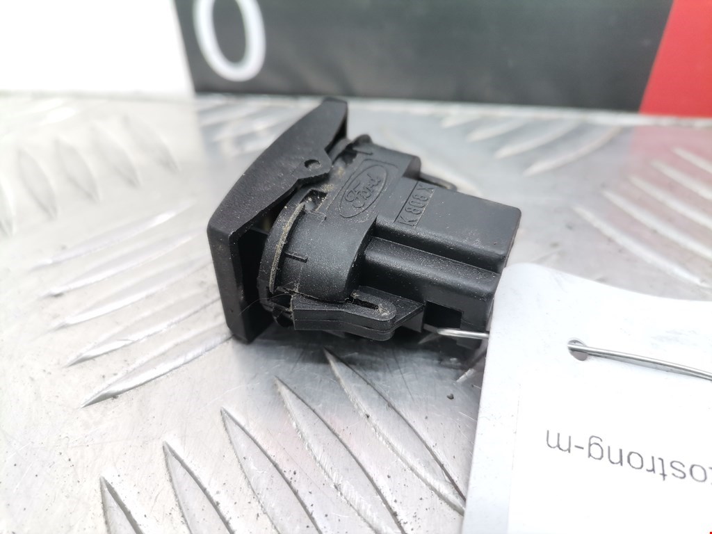 Кнопка стеклоподъемника FORD Mondeo III 2000-2007