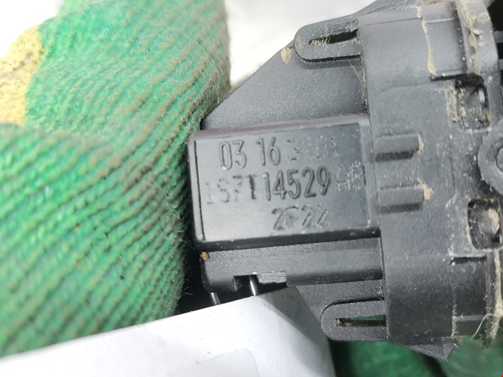 Кнопка стеклоподъемника FORD Mondeo III 2000-2007