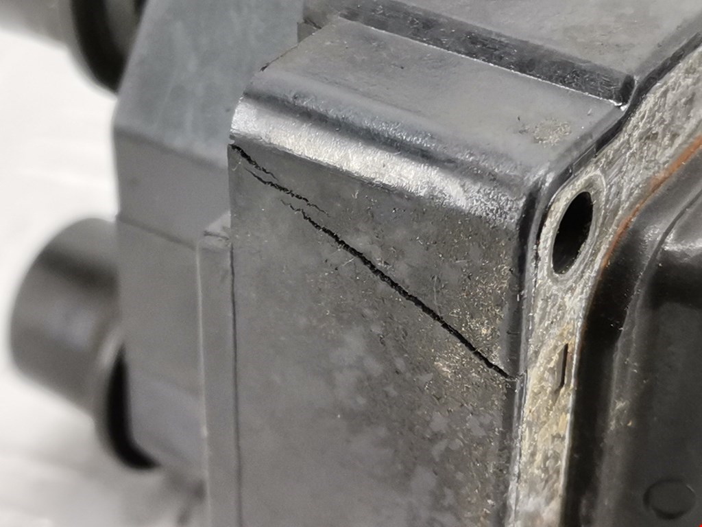 Катушка зажигания FORD Mondeo II 1996-2000