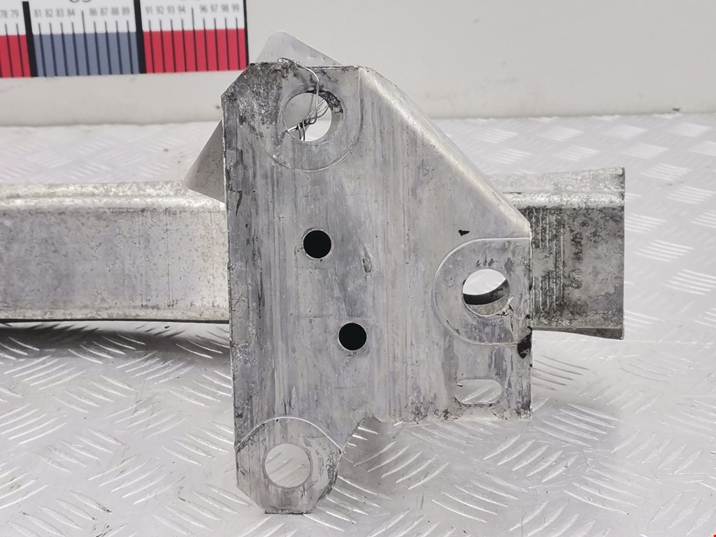 Усилитель переднего бампера (передний) RENAULT Modus 2004-2012