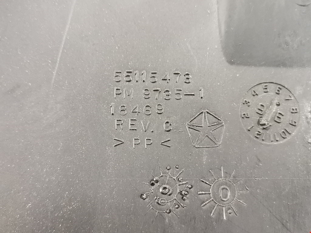 Бардачок JEEP Cherokee XJ 1984-2001