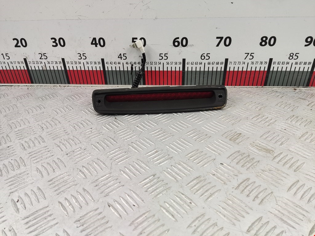 Фонарь дополнительный тормозной (стоп-сигнал) Hyundai Tucson 1 (2004-2010)