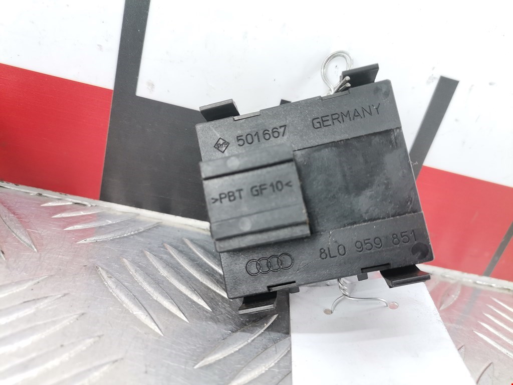 Блок управления стеклоподъемниками AUDI A3 8L 1996-2003