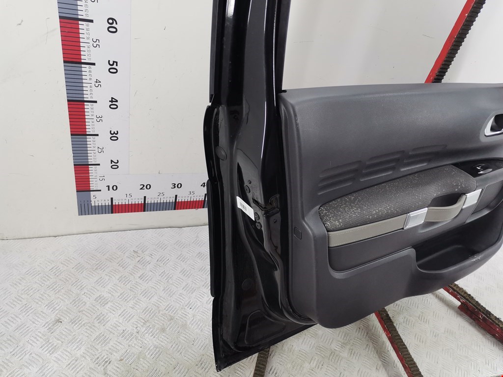 Дверь передняя левая CITROEN C4 Cactus 2014-н.в.