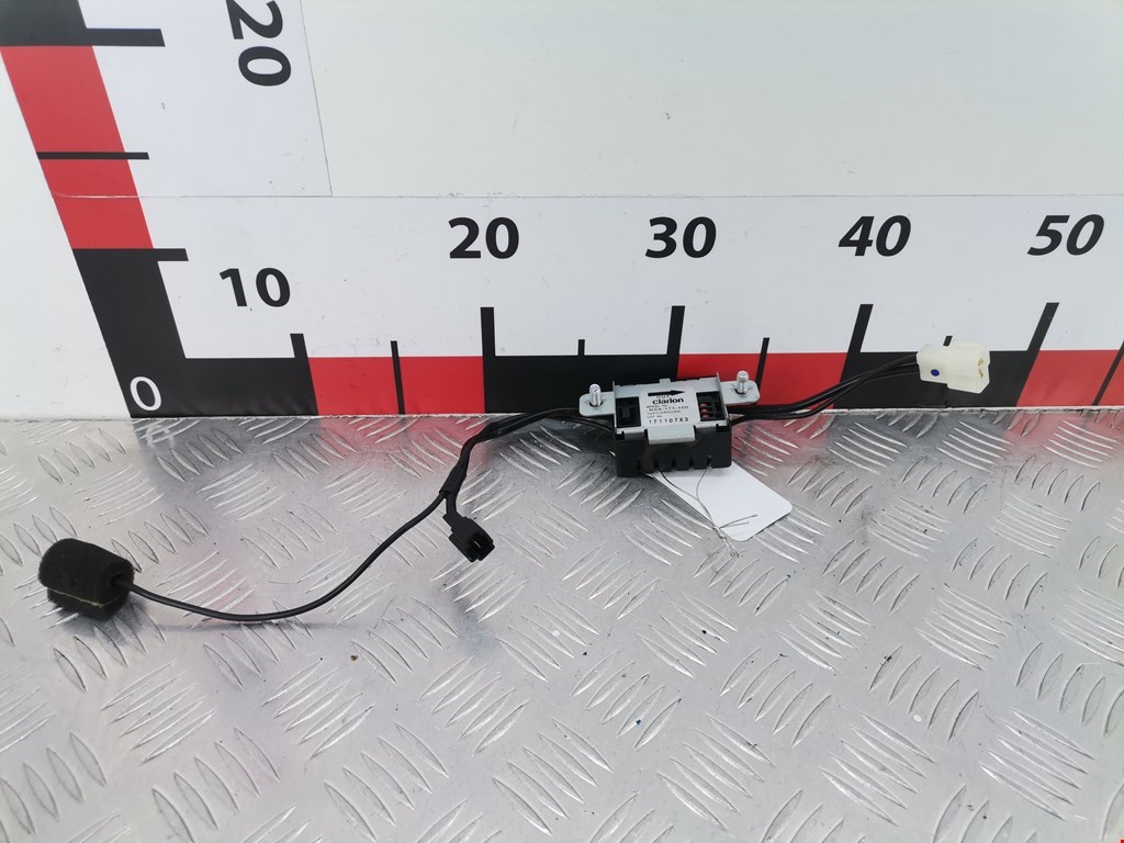 Усилитель антенны SUBARU Impreza 2000-2007