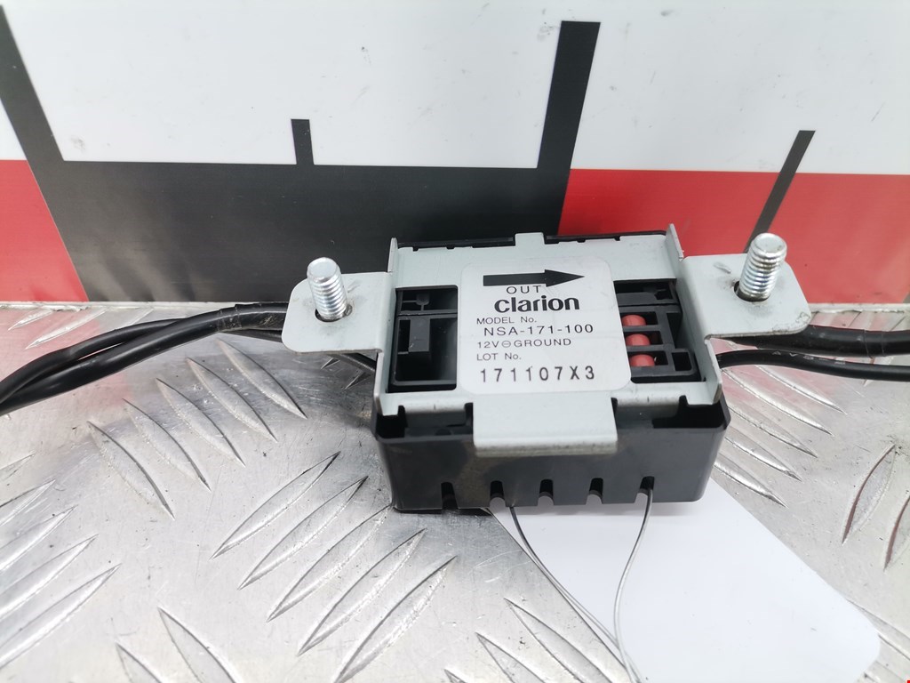 Усилитель антенны SUBARU Impreza 2000-2007